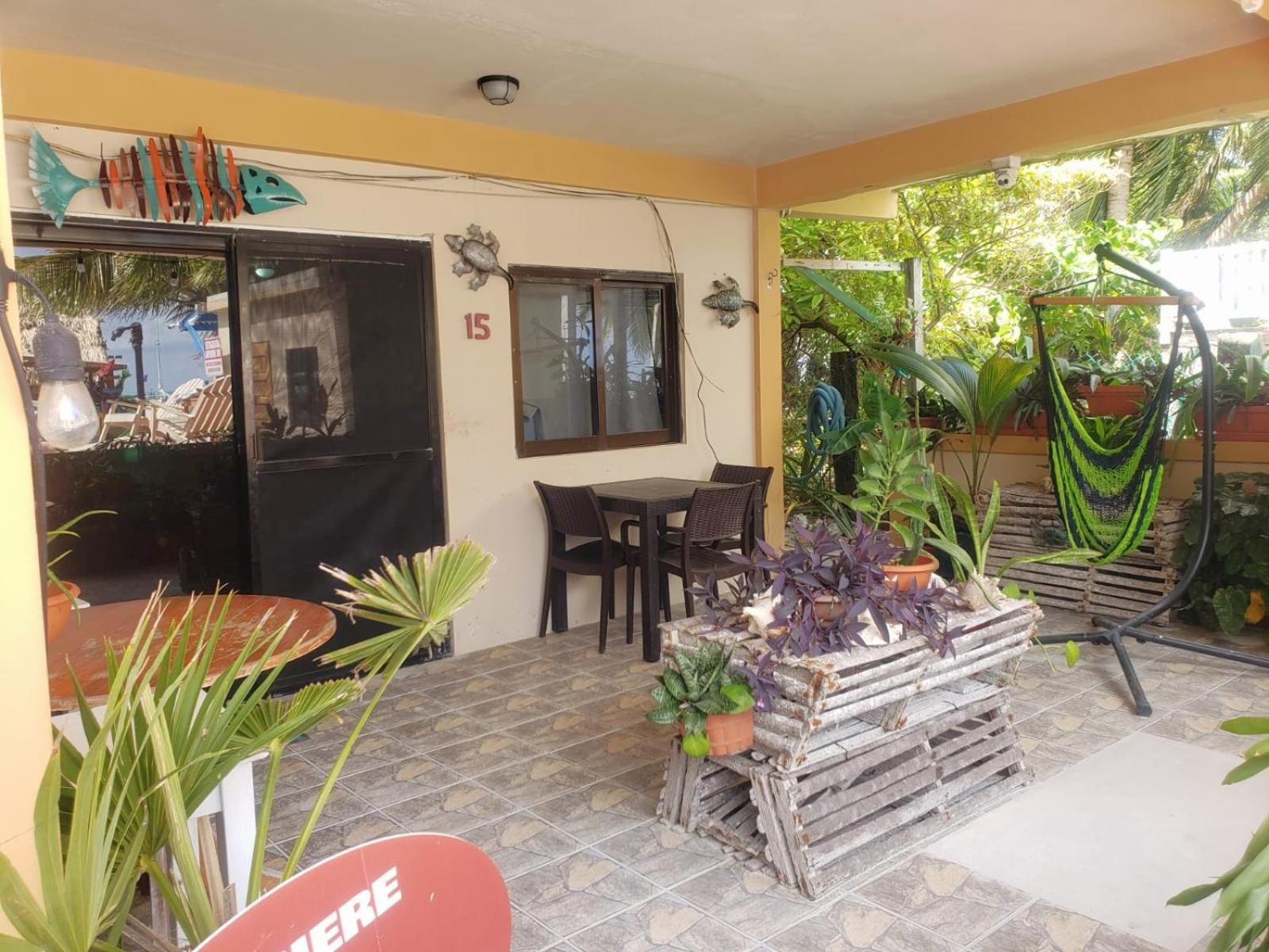 Beach Club Condos At Popeyes Caye Caulker Exteriér fotografie